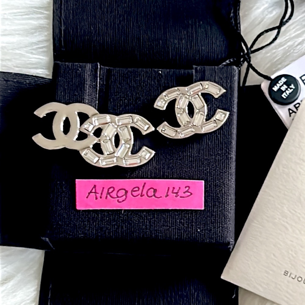 Chanel CC Crystal Stud Earrings Silver - Picture 5 of 12